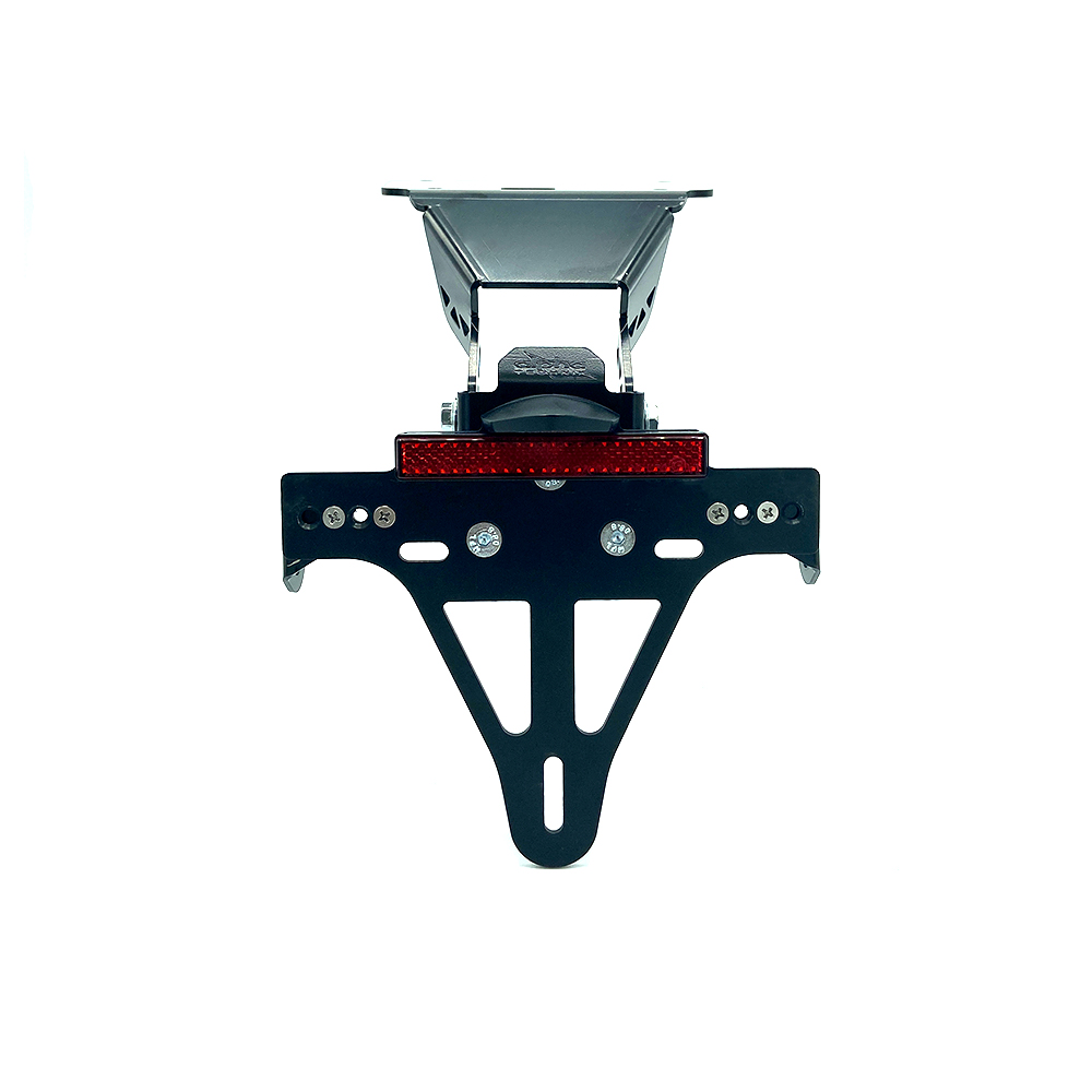 Soporte de matrícula alpha Technik para Yamaha YZF-R3 / YZF-R3A / MT-03 / MTN320-A Año del modelo 2015-
