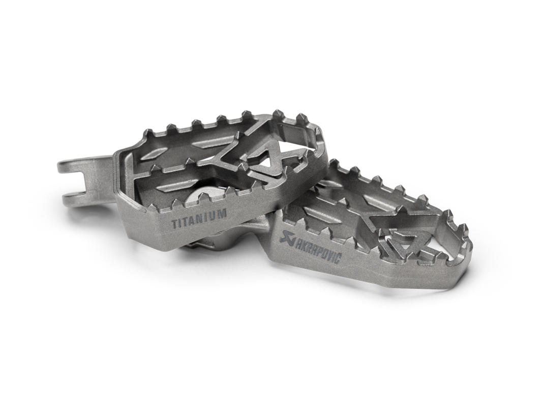 Akrapovic Adventure estriberas de titanio para Ducati Multistrada V2, S, V4, S, RS, Rally