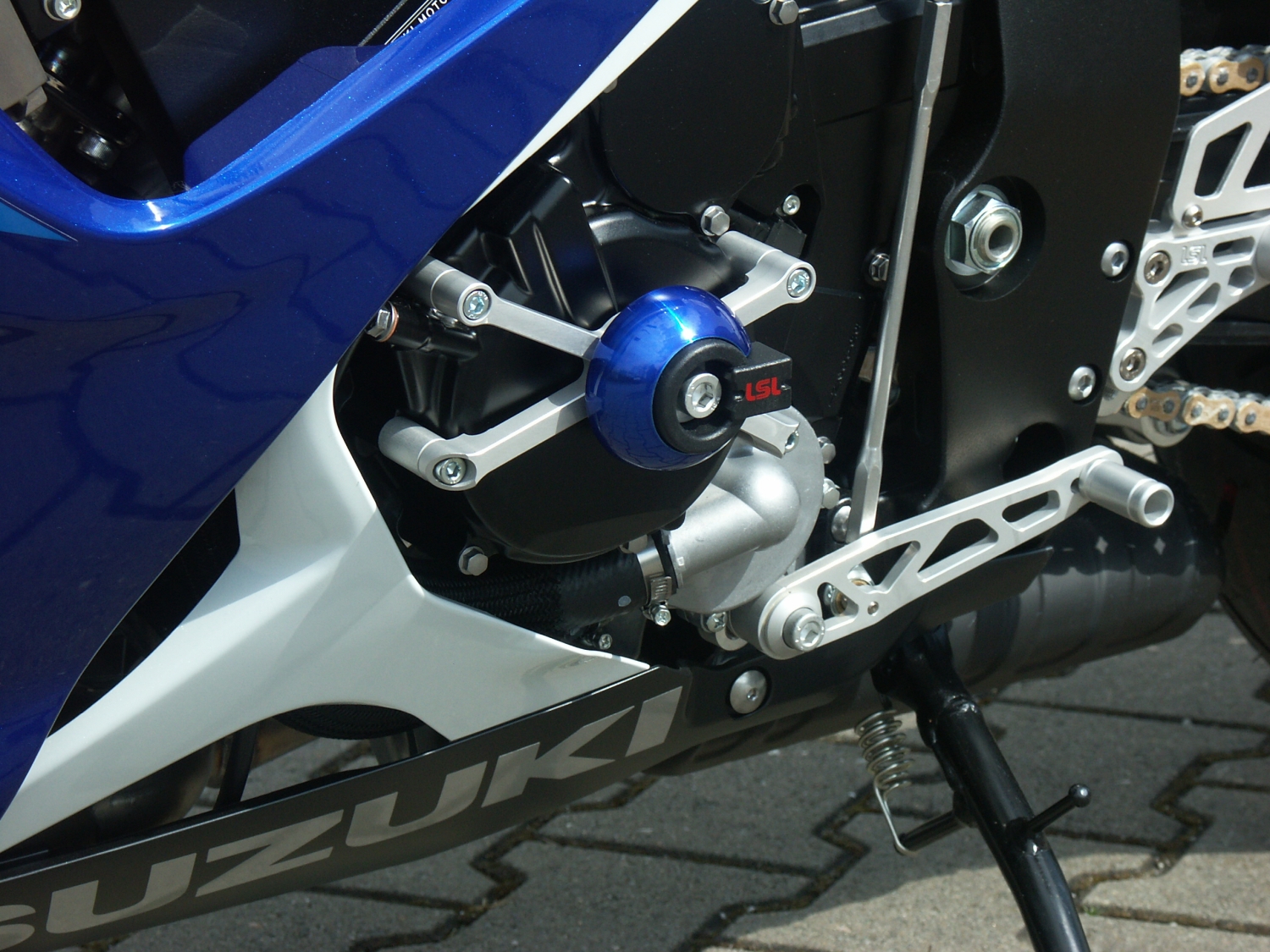 Kit de montaje de protectores de motor LSL para Suzuki GSX-R600/ GSX-R750, 2006-2010
