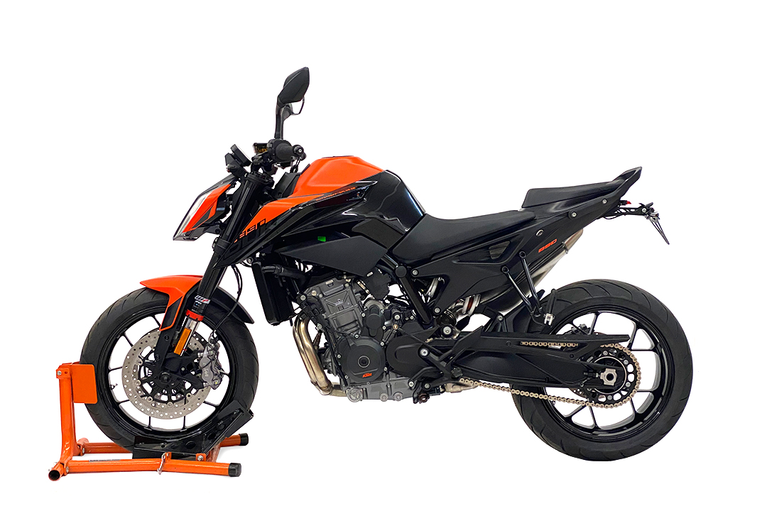 Soporte de matrícula alpha Technik para KTM 790 Duke, año del modelo 2018 - 2020, y 890 Duke, año del modelo 2021-, Tipo KTM 790 Duke