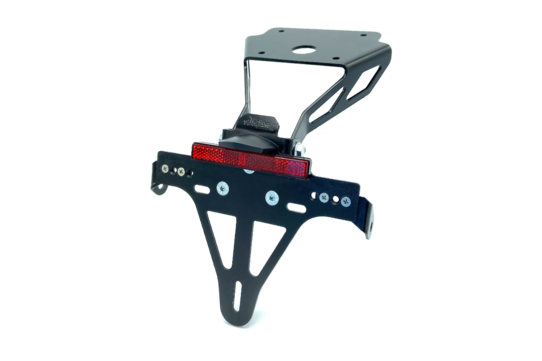 Soporte de matrícula alpha Technik para Kawasaki Z650RS año de modelo 2022-