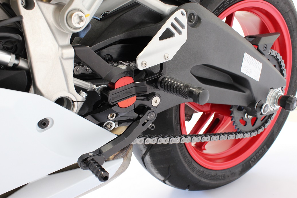 Sistema de estriberas GILLES VCR reposapiés para Ducati 959 Panigale, Trasera