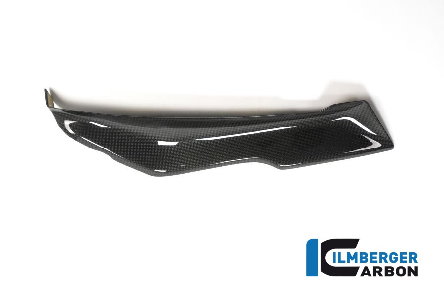 Cubierta de Carbono Ilmberger bajo el carenado lado izquierdo