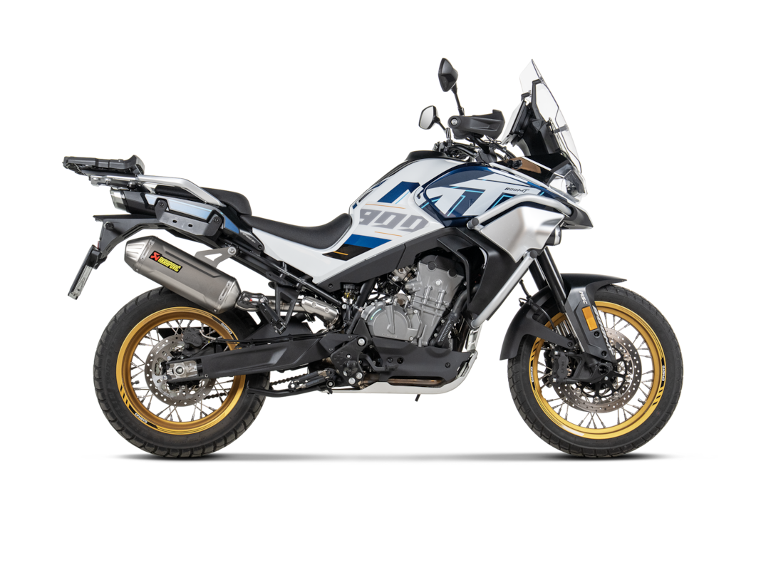 Línea Akrapovic Slip-On (Titanio) para CFMOTO 800MT, 2024-