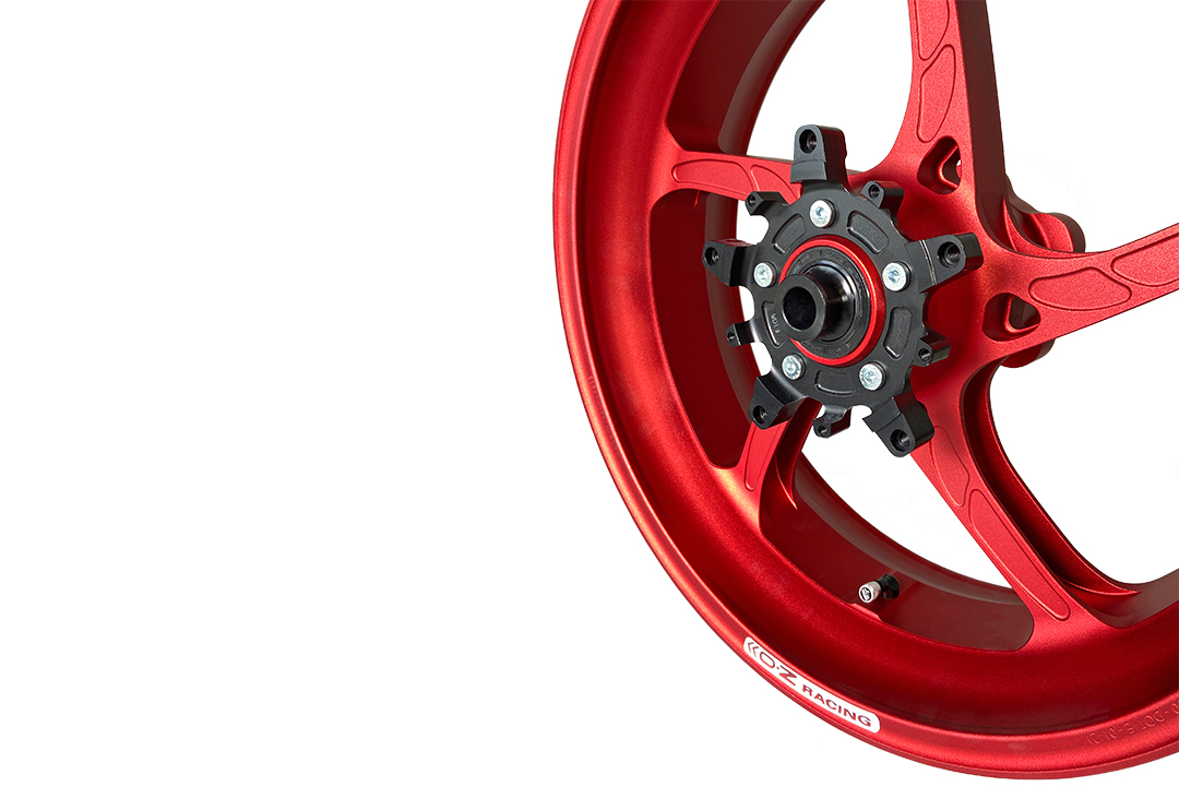 OZ Piega Kit de conversion llantas 17" forjadas en aluminio Yamaha Tenere 700, rojo mate, a partir de 2019
