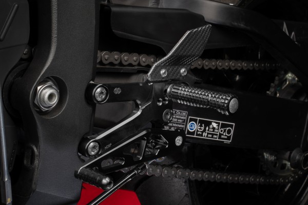 Sistema de estriberas GILLES FXR reposapiés Honda CBR600RR negro