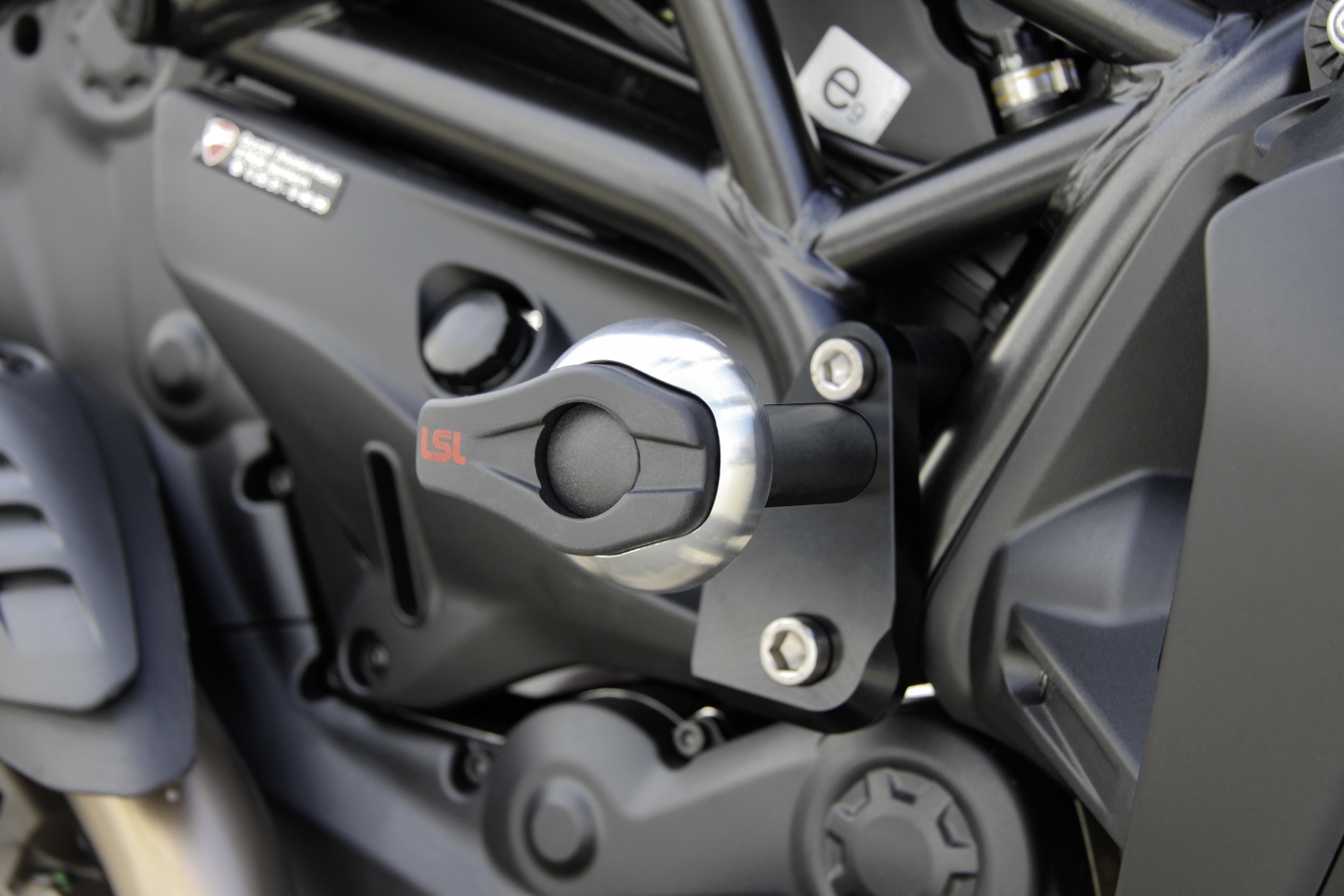 Kit de montaje de protectores de caída LSL, para Ducati Monster 821/1200, 14-, negro