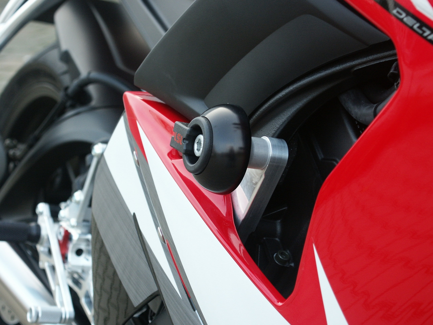 Kit de montaje de protectores de motor LSL para Yamaha YZF-R6, 2003-2005