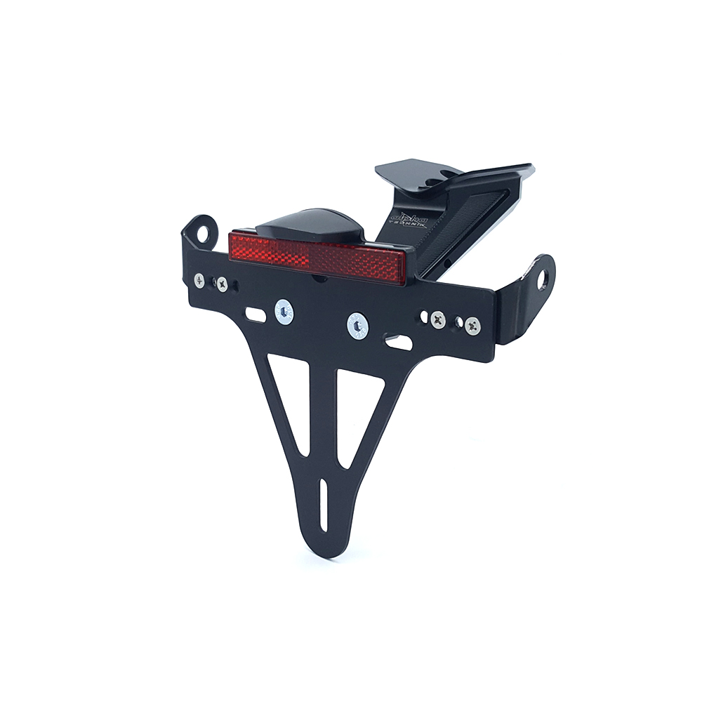Soporte de matrícula alpha Technik para Yamaha YZF-R1, YZF-R1M; Tipo RN32, RN49, RN65; Año del modelo 2015-