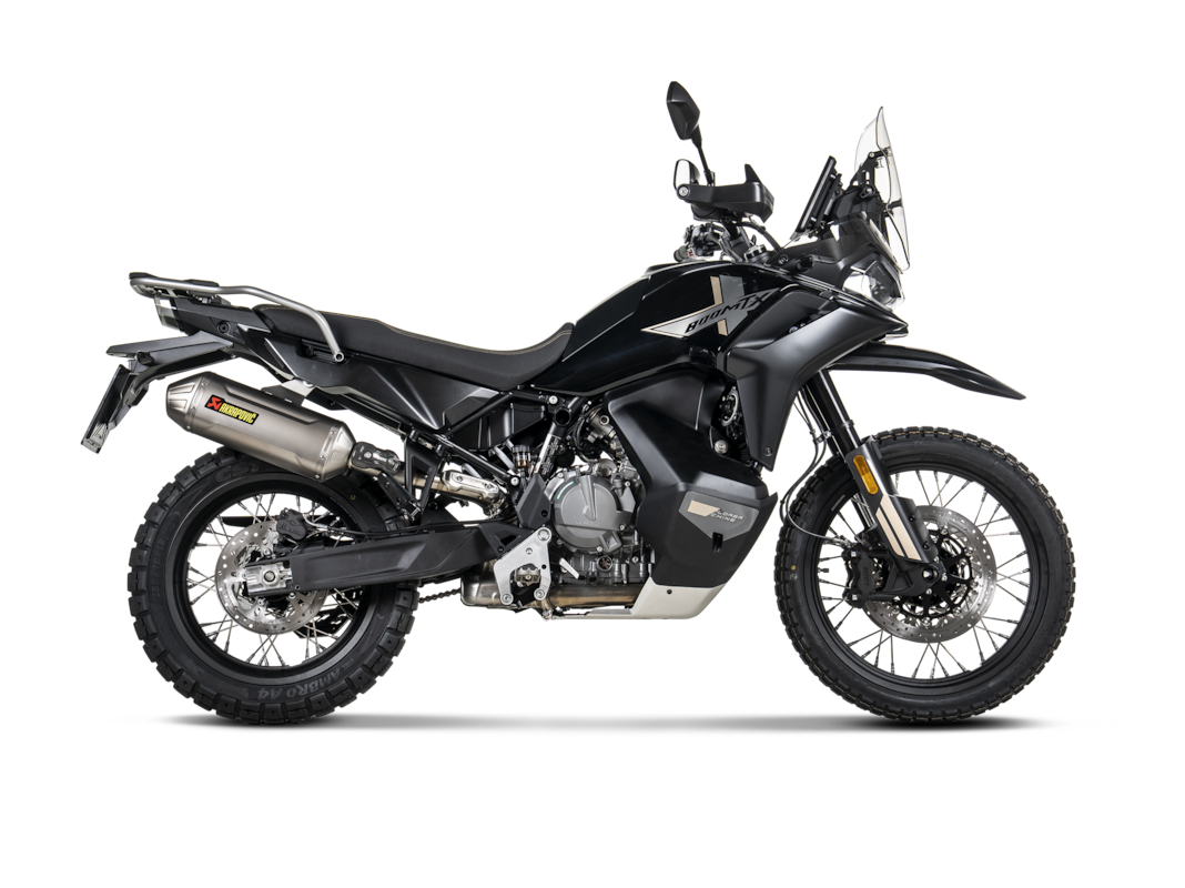 Línea Slip-On Akrapovic (Titanio) para CFMOTO 800MT-X, 2025-