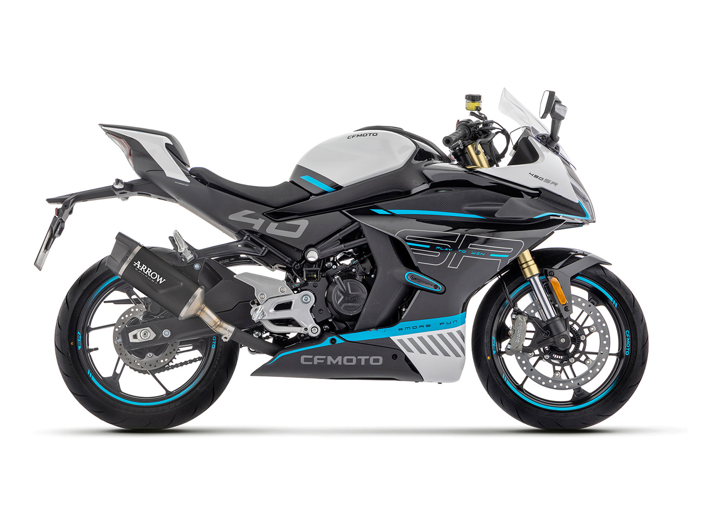 ARROW Escape INDY RACE EVO Aluminio DARK para CF Moto 450NK / 450SR Año del modelo 2023-
