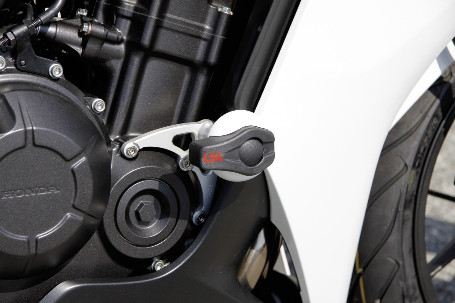 Kit de montaje de protectores anticaída LSL para Honda CBR500R / CB500F, 2013 -, con placas adaptadoras