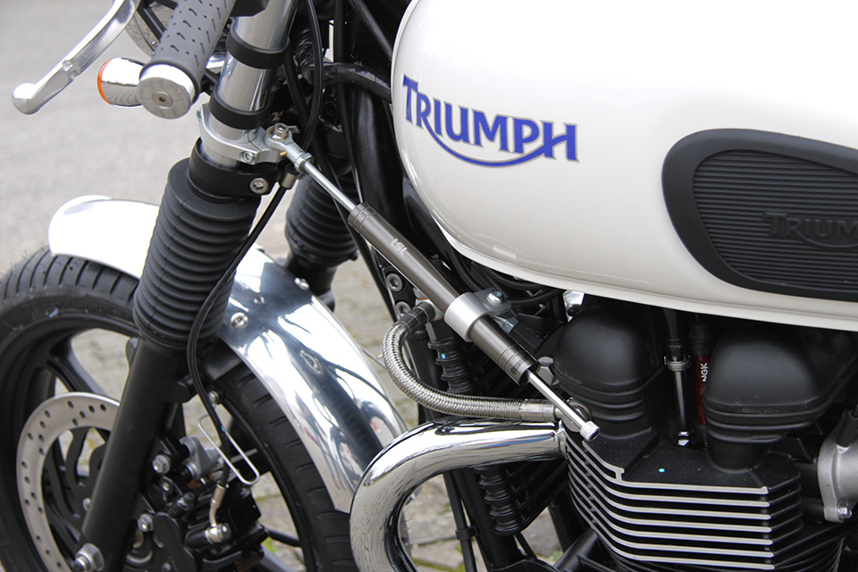 Kit de amortiguador de dirección LSL con informe técnico de piezas para Triumph Thruxton, Bonneville - Montaje lado izquierdo