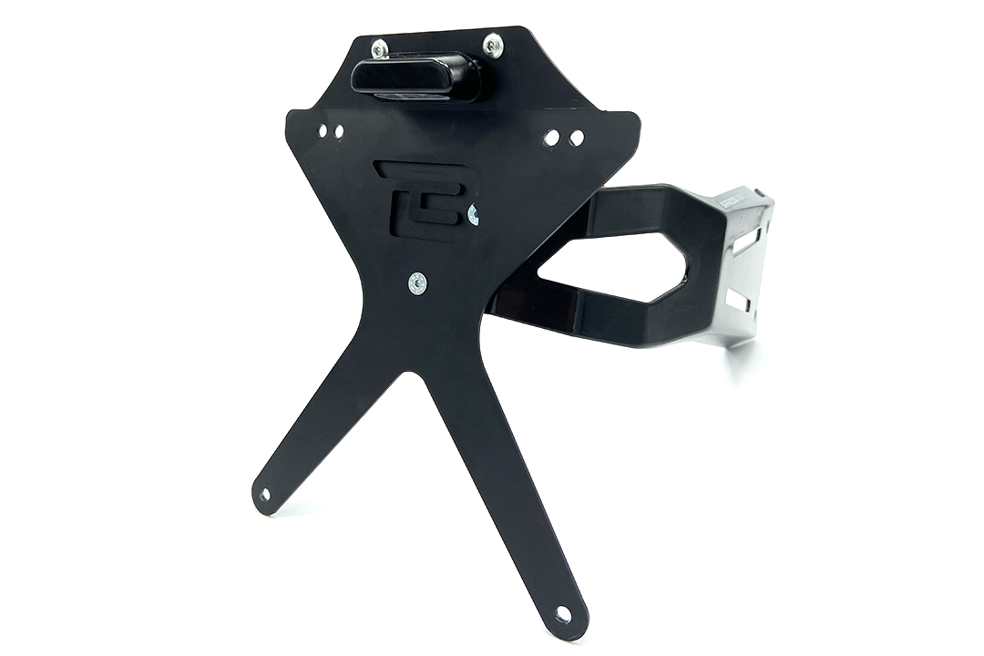 Luz de matrícula LED "Zest" de aluminio negro con homologación E