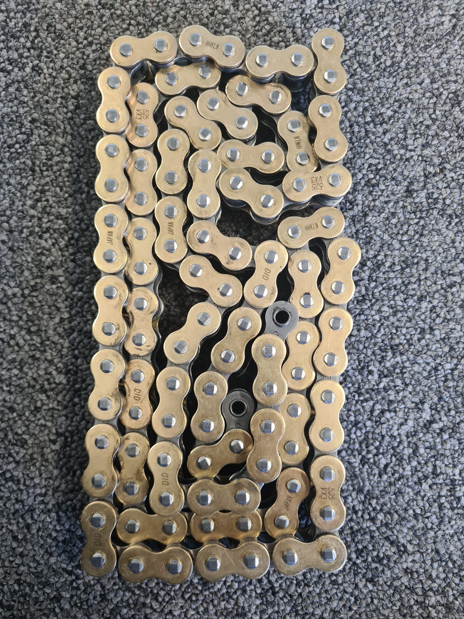 cadena DID 525 VX3 oro