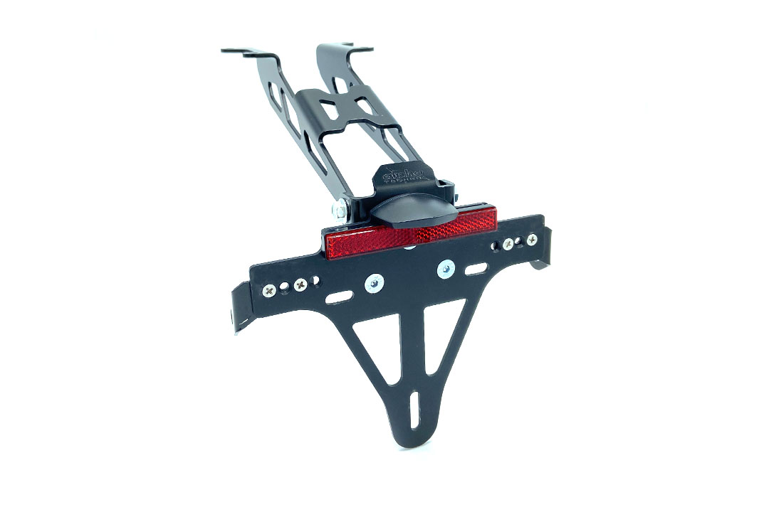 Soporte de matrícula alpha Technik para Yamaha MT-09 / MT-09 SP, Tipo RN69 / RN82 / RN83, a partir del año de modelo 2021-