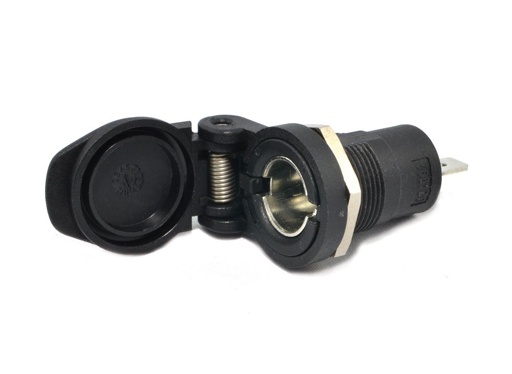 Toma de corriente DIN BAAS SD22