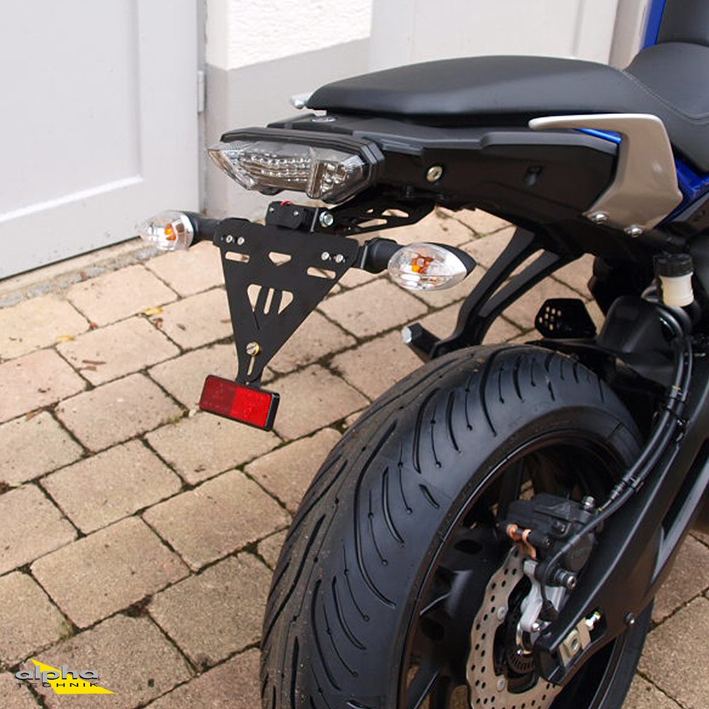 Soporte de matrícula alpha Technik para Yamaha MT07, Tracer700, MTT690; Tipo RM14, RM15, Año del modelo 2016-
