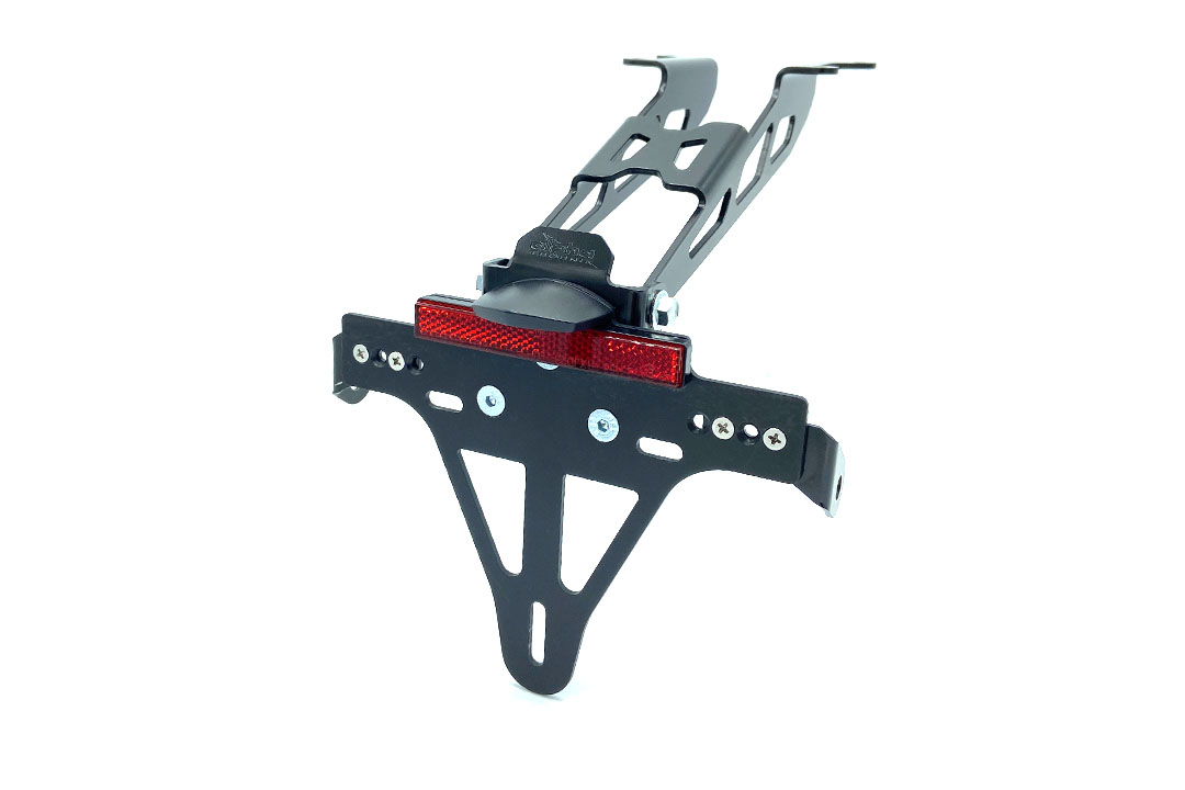 Soporte de matrícula alpha Technik para Yamaha MT-09 / MT-09 SP, Tipo RN69 / RN82 / RN83, a partir del año de modelo 2021-