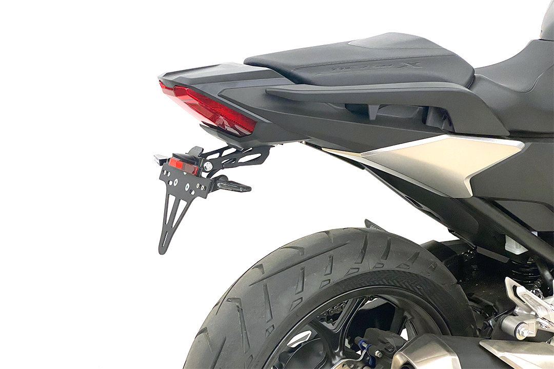 Soporte de matrícula alpha Technik para Honda NC750X a partir del año de modelo 2021-