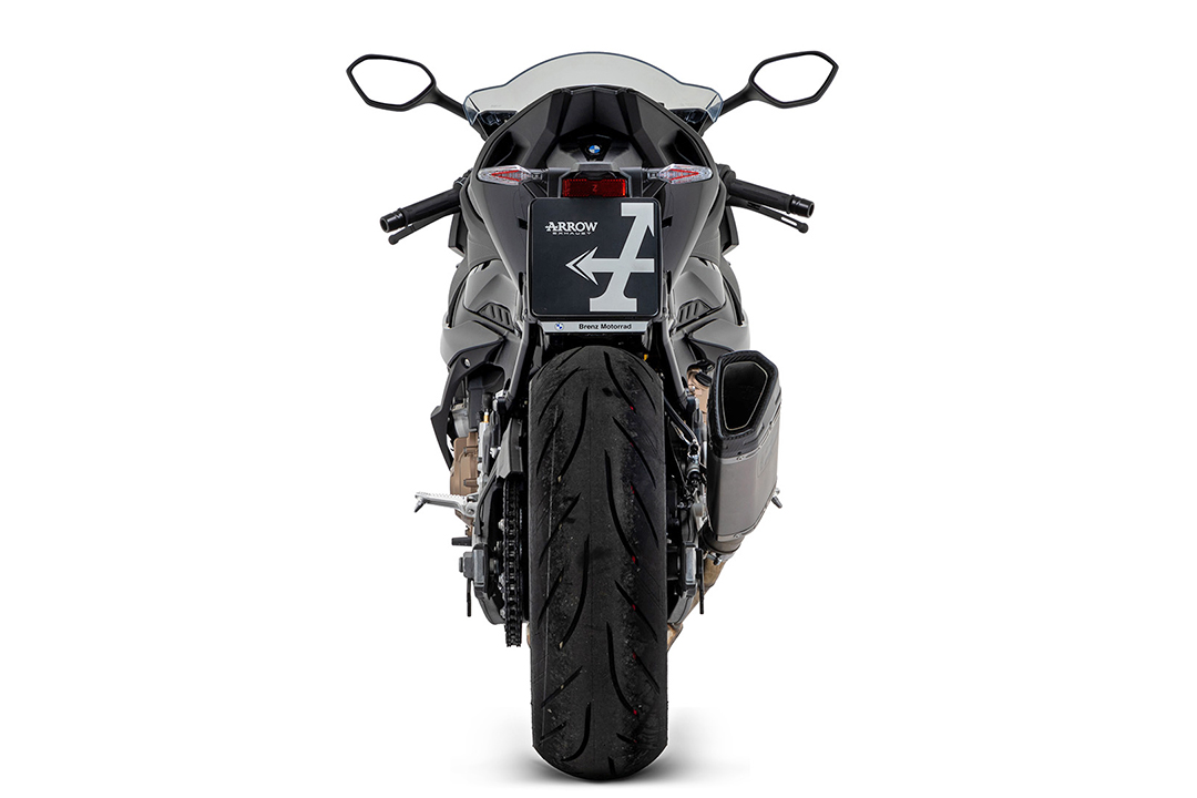 ARROW PISTA Slip-On Titanio para BMW S1000RR a partir de 2019- / S1000R a partir de 2021- / M1000RR a partir de 2020- / M1000R a partir de 2023-