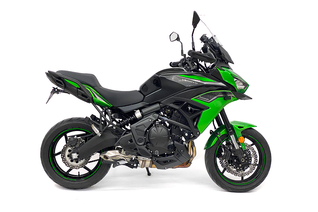 Soporte de matrícula alpha Technik para Kawasaki Versys 650, Tipo LE650E / LE650H / LE650J, a partir del año de modelo 2015-