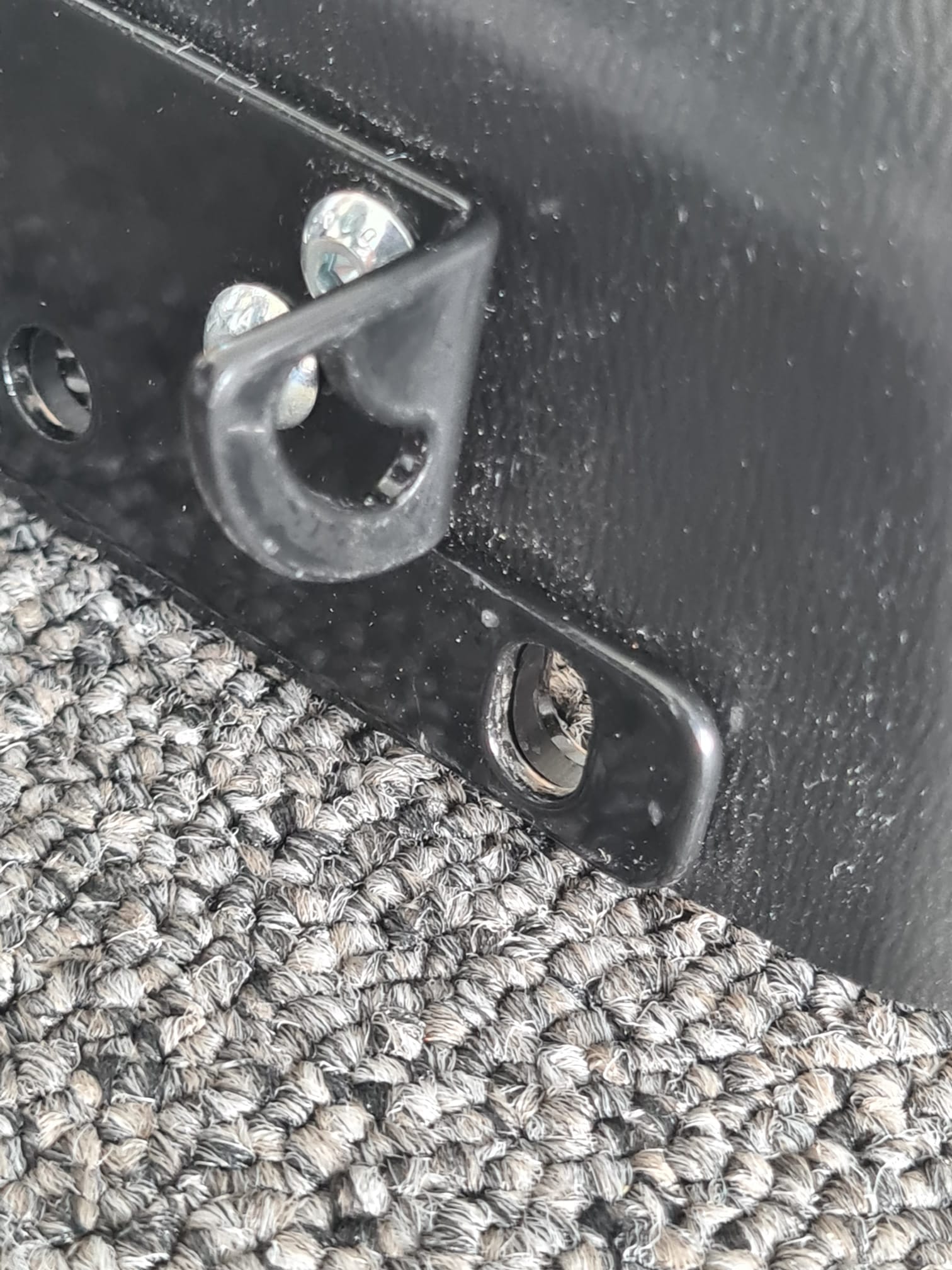 Soporte de Matrícula Barracuda para Suzuki GSR 600