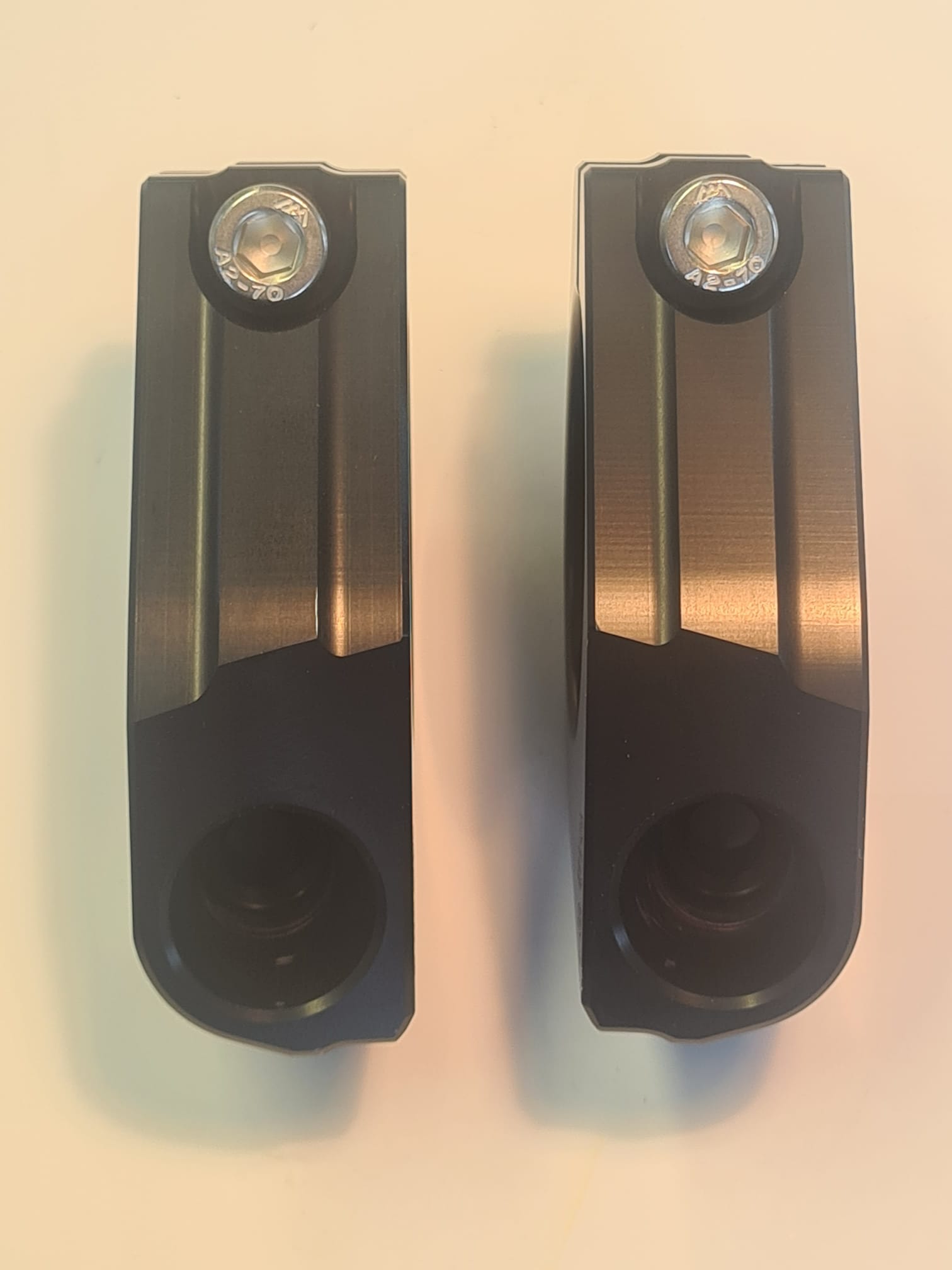 GILLES GP Light 2 Lenker für 50 mm Gabel schwarz