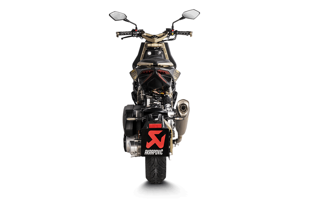 Akrapovic Slip-On Line (Titanium) sistema de escape para Italjet Dragster 125 / 200 a partir del año de modelo 2021-