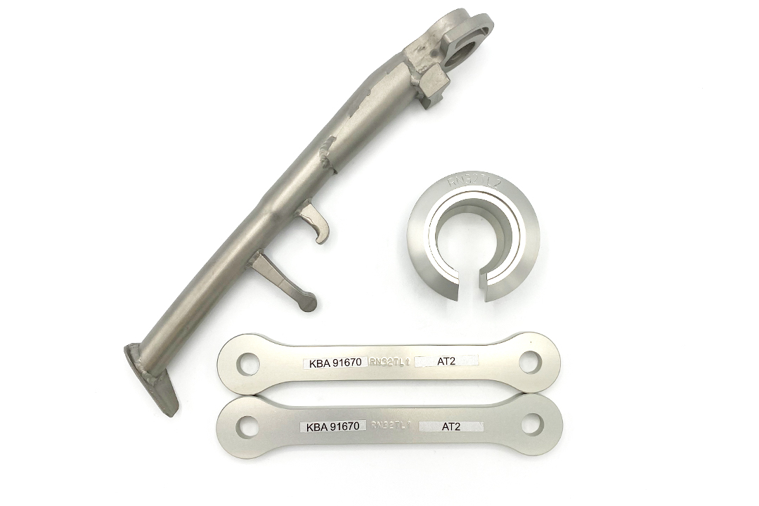 Kit de descenso alpha Technik de 30 mm para Yamaha YZF-R1 Tipo RN32 Año del modelo 2015-2016