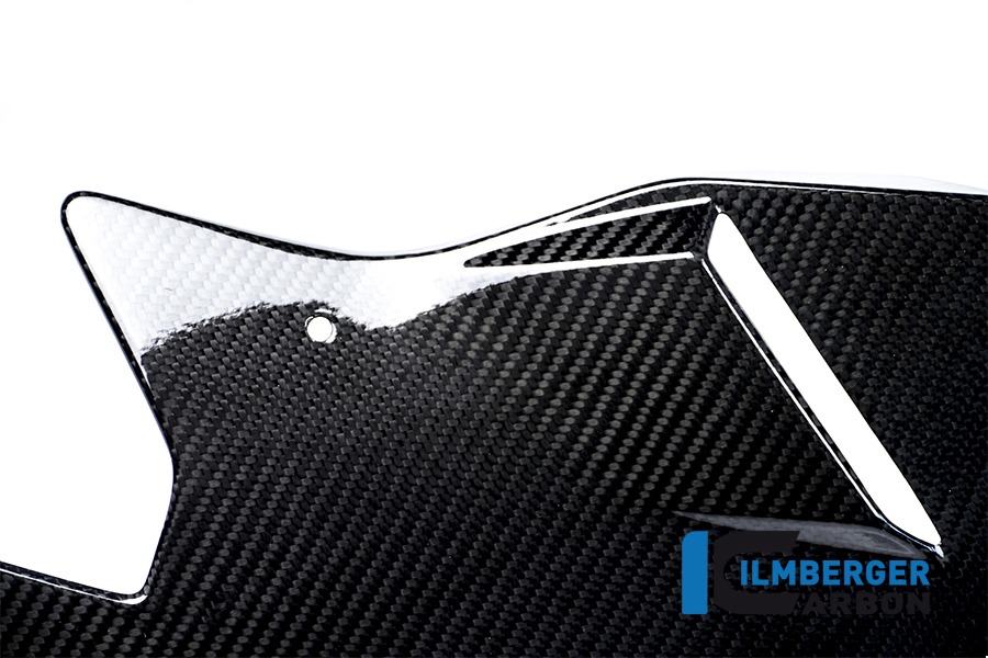 Spoiler de motor Ilmberger de carbono, Carbono