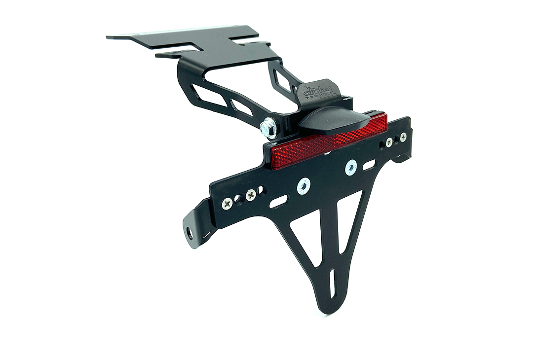 Soporte de matrícula alpha Technik para Honda NC750X a partir del año de modelo 2021-