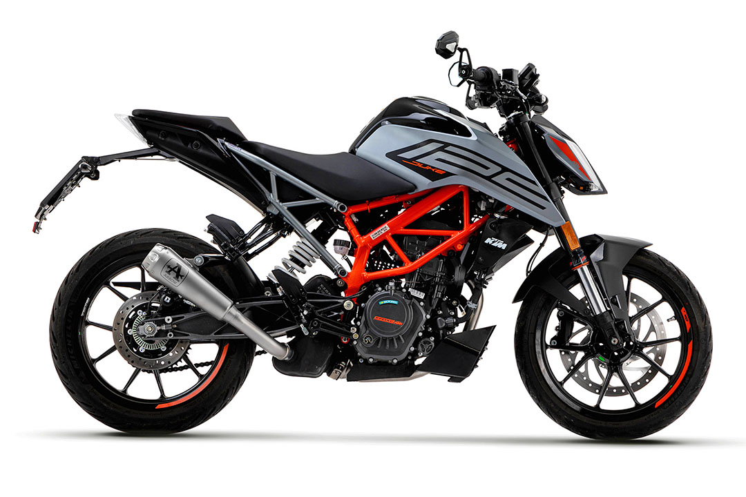 Escape ARROW PRO RACE para KTM 125 Duke y KTM 390 Duke a partir del año de modelo 2021-