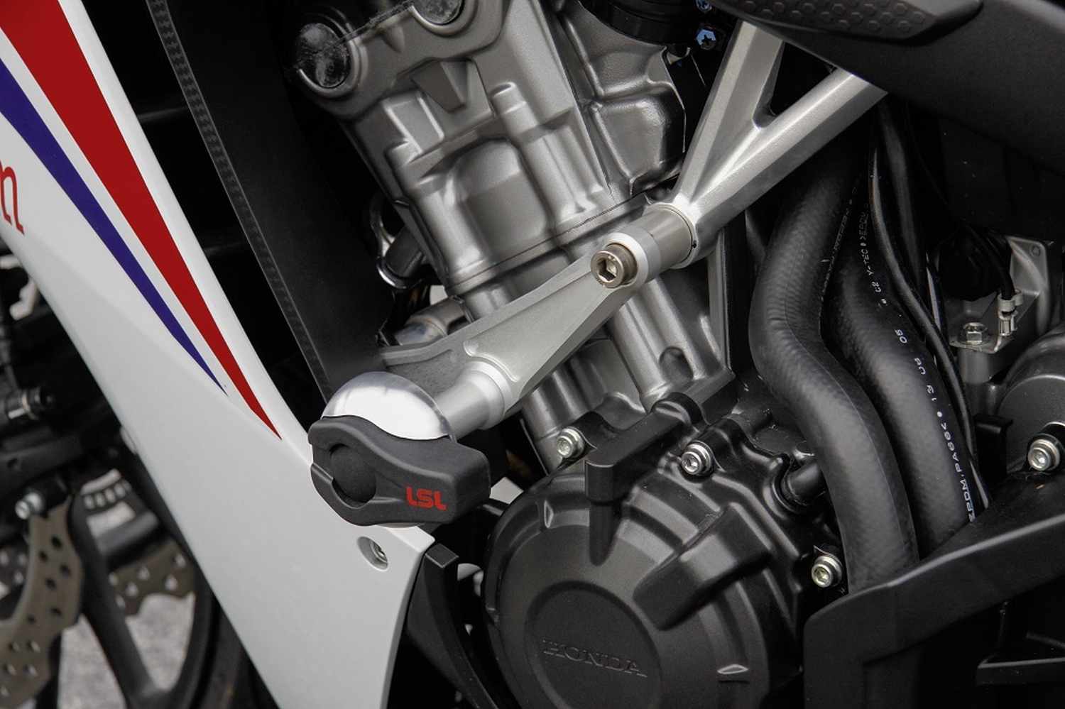 Kit de montaje LSL Crash Pad para Honda CBR650F, 2014-, CB650R, 2019-, CBR650R, 2019-, con placas adaptadoras
