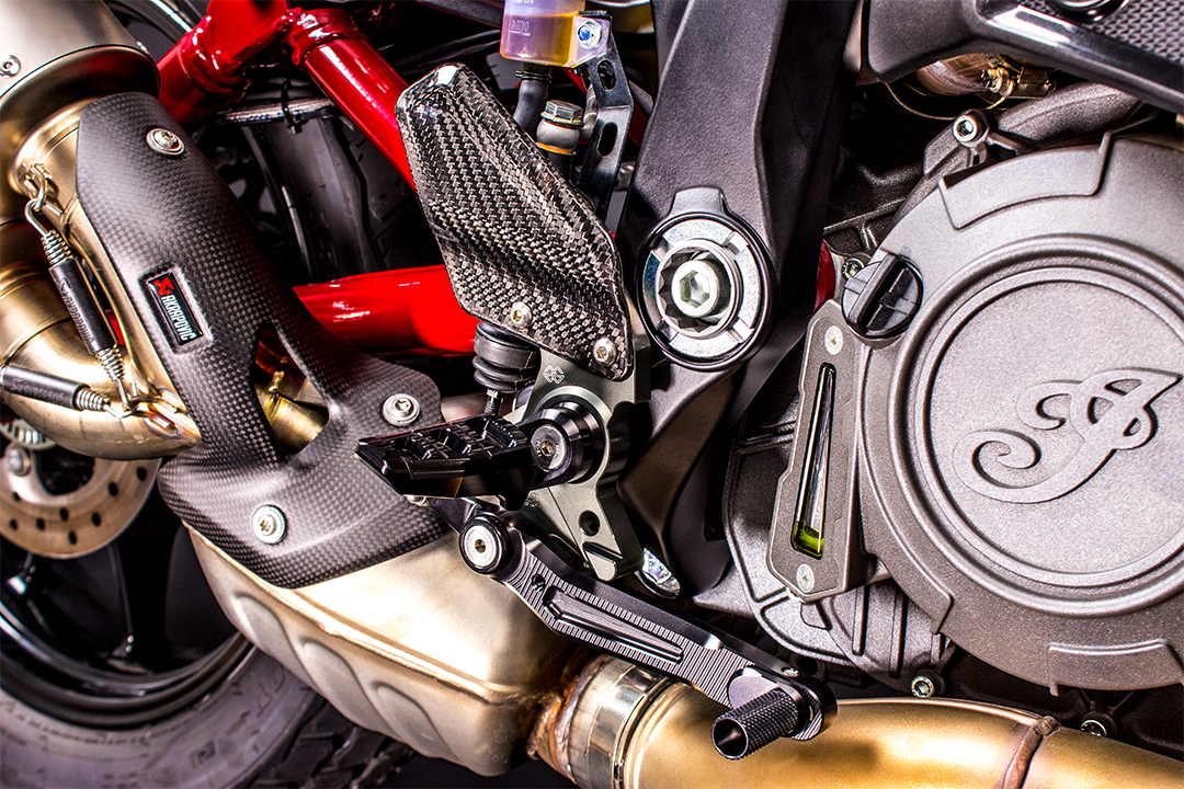 GILLES RCT10GT reposapiésenanlage para Indian FTR 1200 / S a partir del año de modelo 2019-