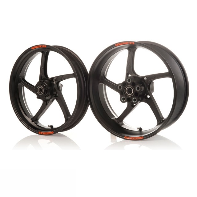 Llanta OZ Piega R de aluminio anterior, delantero en negro mate para KTM 1190 RC8/R, todos los años de modelo