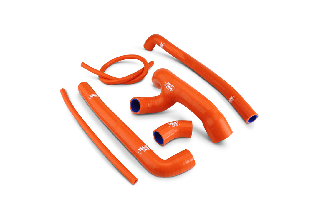 Kit de Mangueras de Silicona SAMCO SPORT Pieza en Y - Diseño Race naranja para KTM 1290 Super Adventure R S Modelos 2021-2024