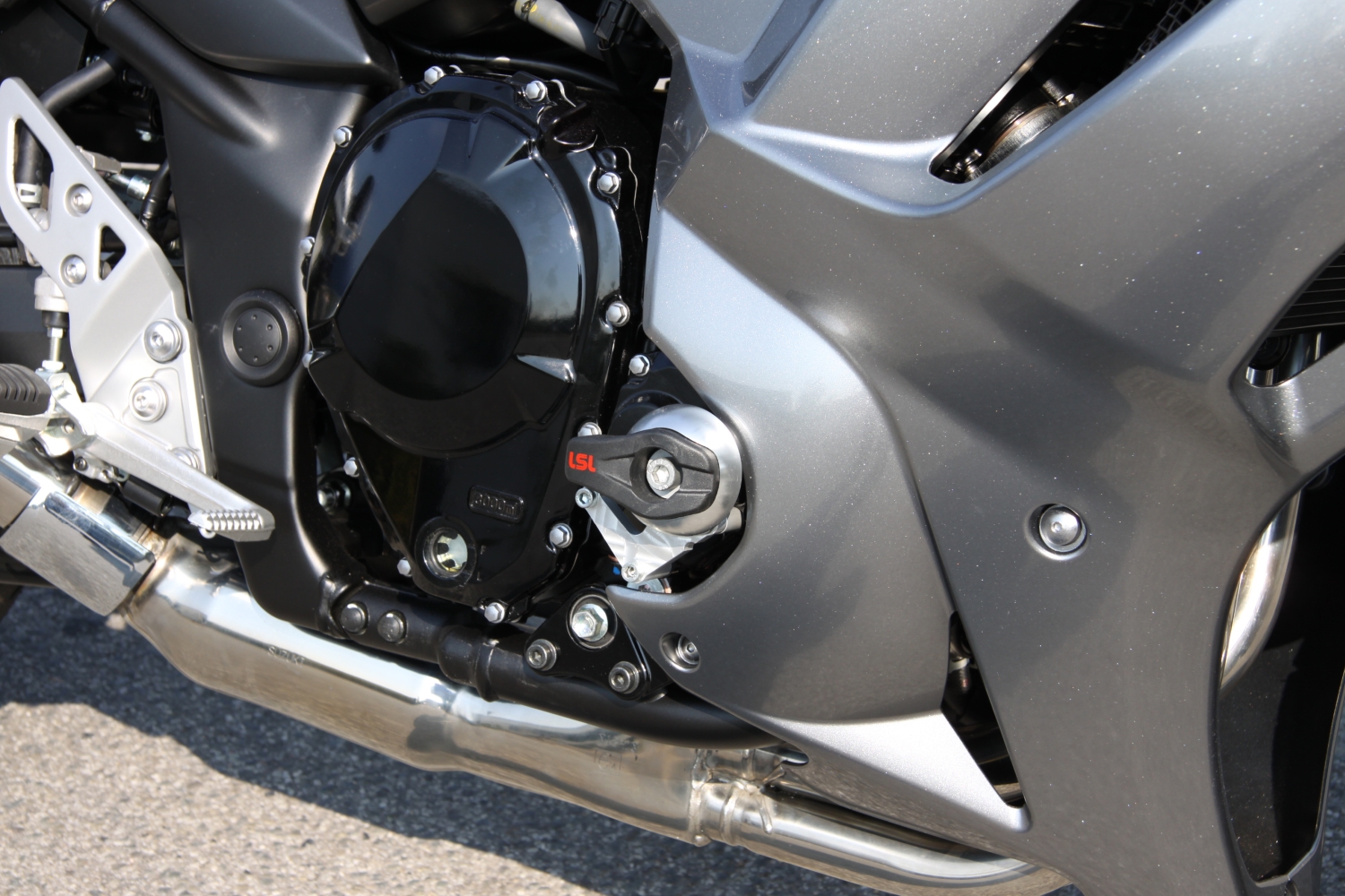 Kit de Montaje LSL Crash Pad para Suzuki GSX650, GSX1250FA, GSX650F