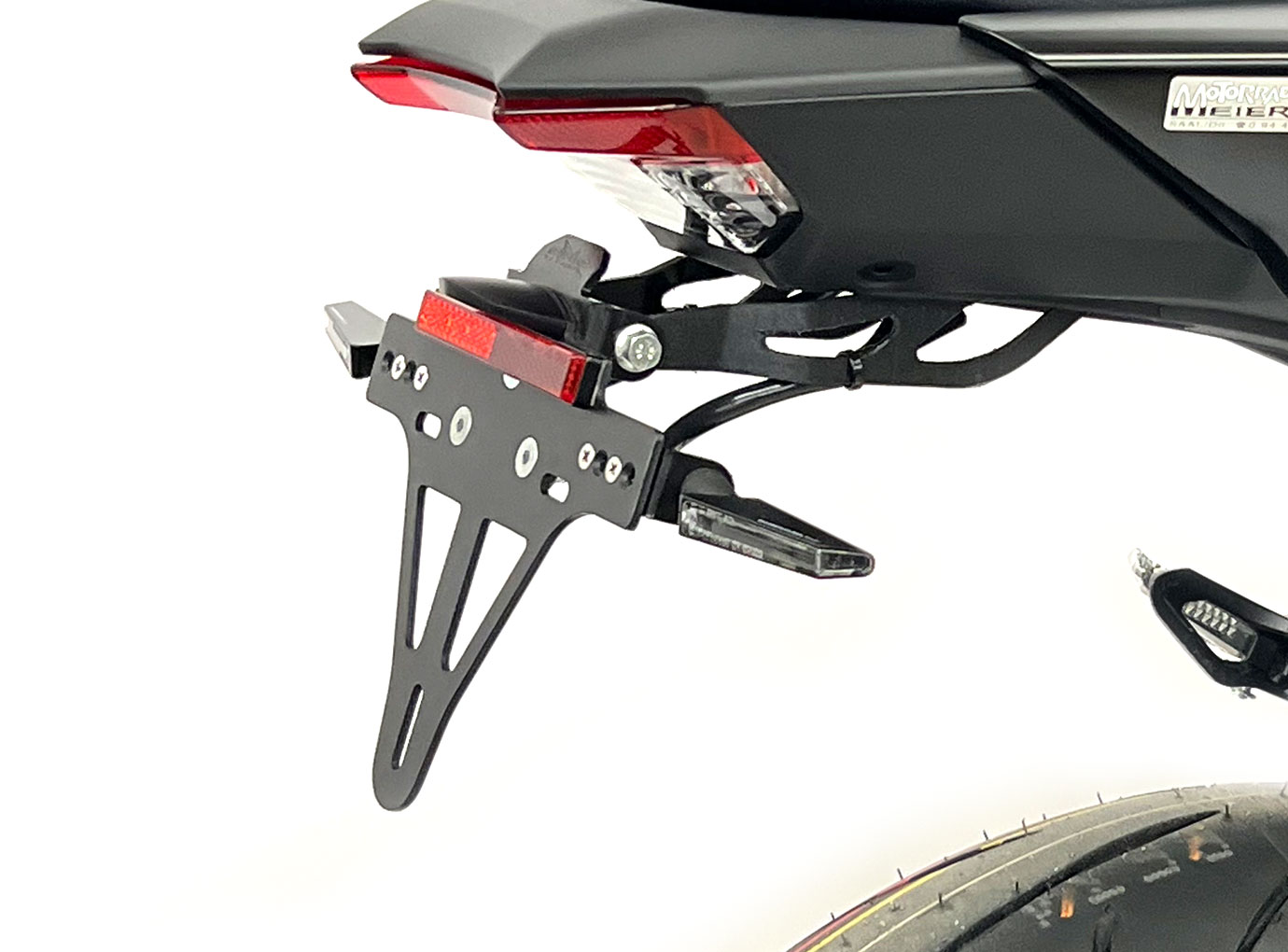 Soporte de matrícula alpha Technik para Yamaha MT-09 / MT-09 SP / MT-09 Y-AMT, a partir del año modelo 2024-, Tipo: RN87 / RN88 / RN89 / RN90 // RN91 / RN92