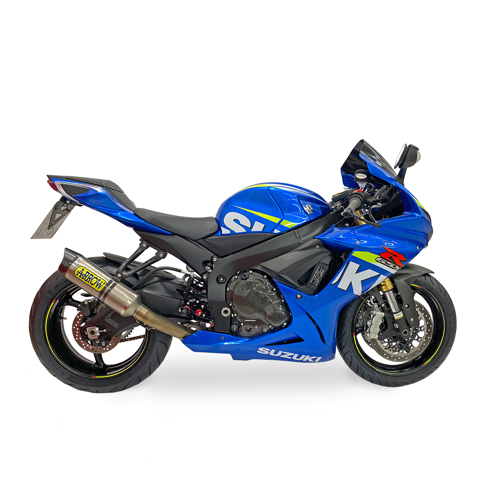 Sistema de reposapiés >TRACK< negro Suzuki GSX-R750 2011-2017 con ABE