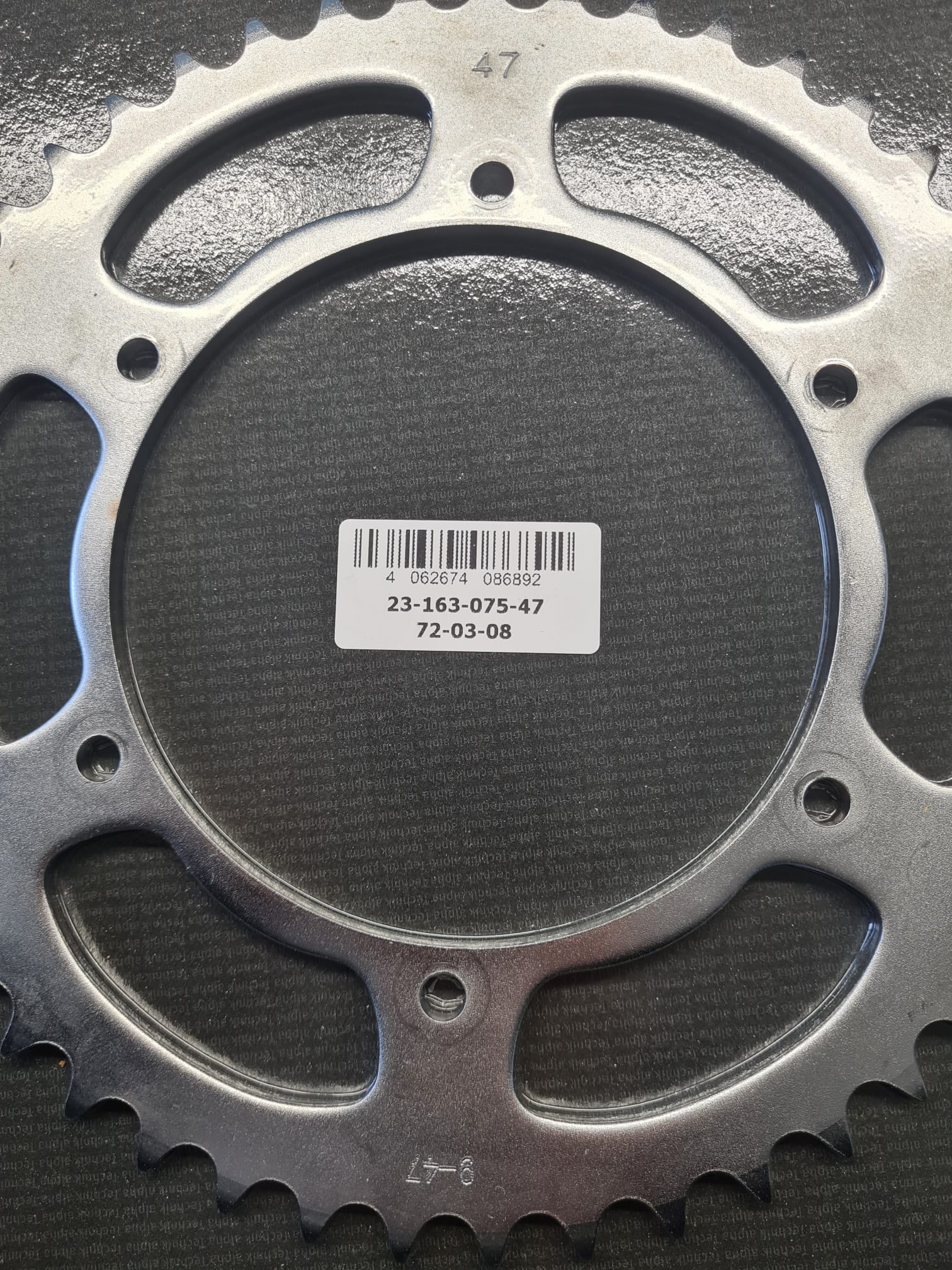 corona de acero, 47 dientes, paso 520