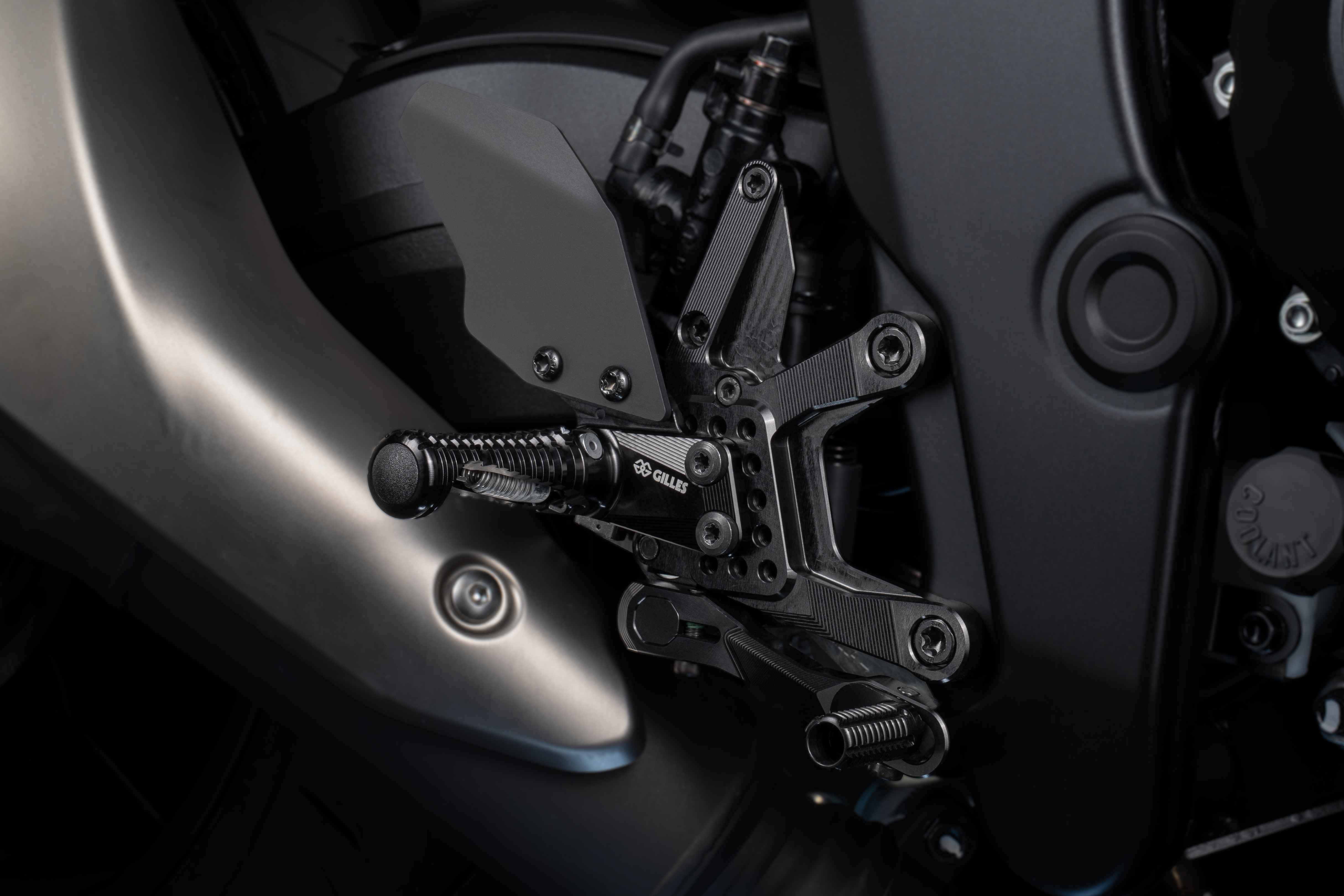 GILLES AS31GT3 reposapiésenanlage negro para Honda CB 1000 Hornet, 2025-