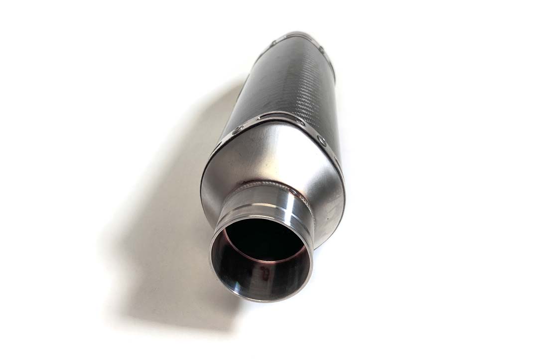 Escape ARROW THUNDER para Yamaha MT07 / Tracer 700 2014-2020, Carbono (Solo con colector ARROW)