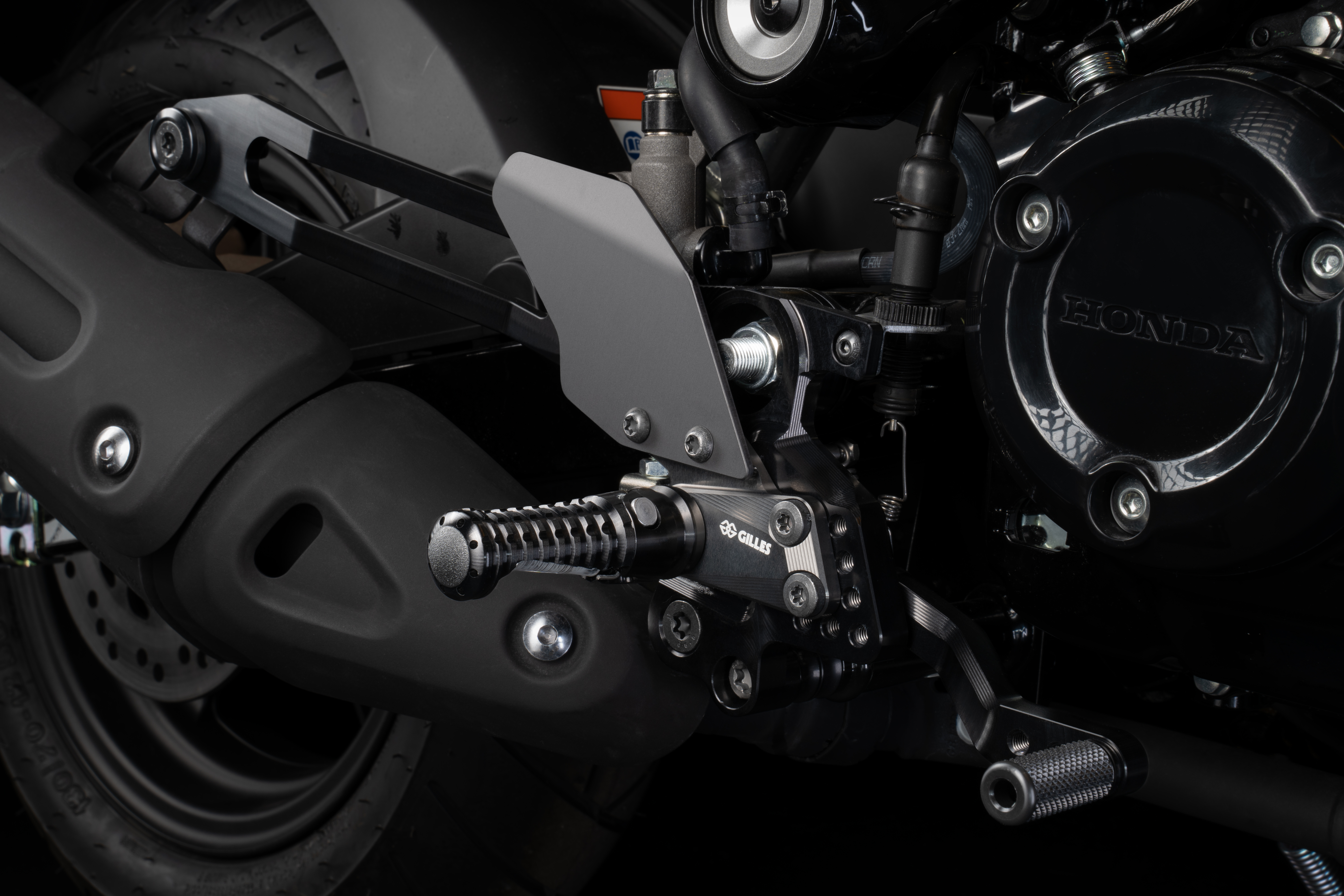 Sistema de reposapiés GILLES AS31GT3 reposapiés en negro para Honda MSX125 Grom 2022-