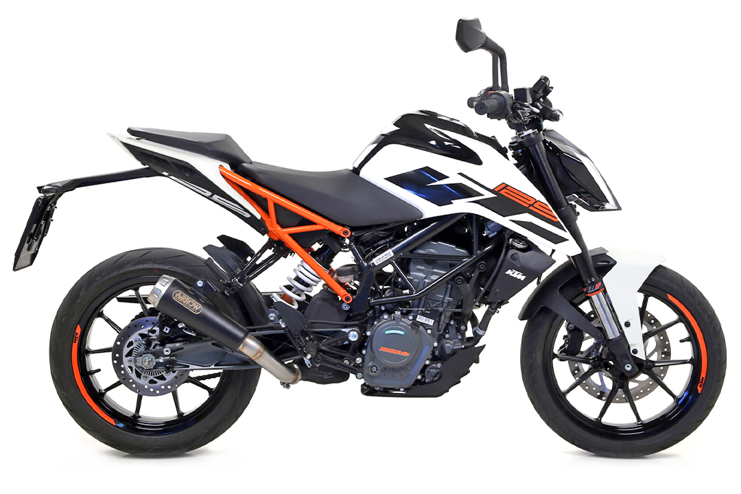 ARROW Escape DARK PRO-RACE para KTM 125 Duke / 390 Duke año de modelo 2017-