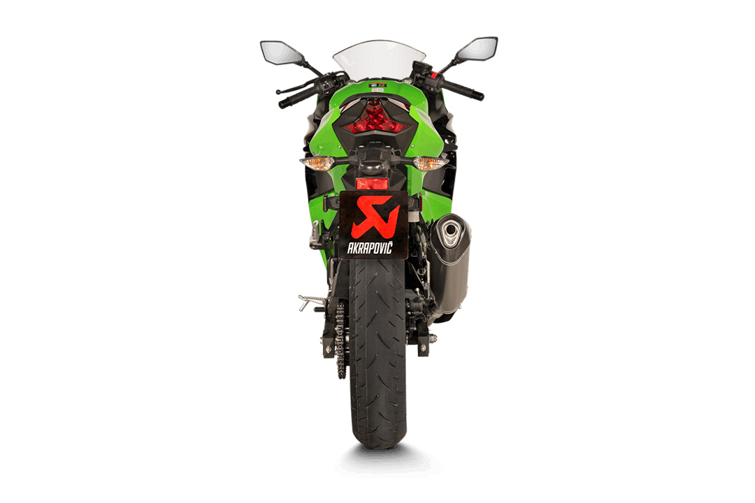 Sistema de escape Akrapovic Slip-On Line (Titanio) para Kawasaki Ninja 400 2018-, Z400 2019-