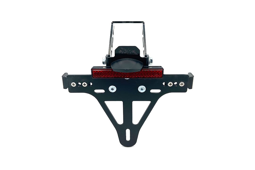 alpha Technik Soporte de matrícula para Yamaha YZF-R1, Tipo RN12 / RN19, años 2004 - 2008