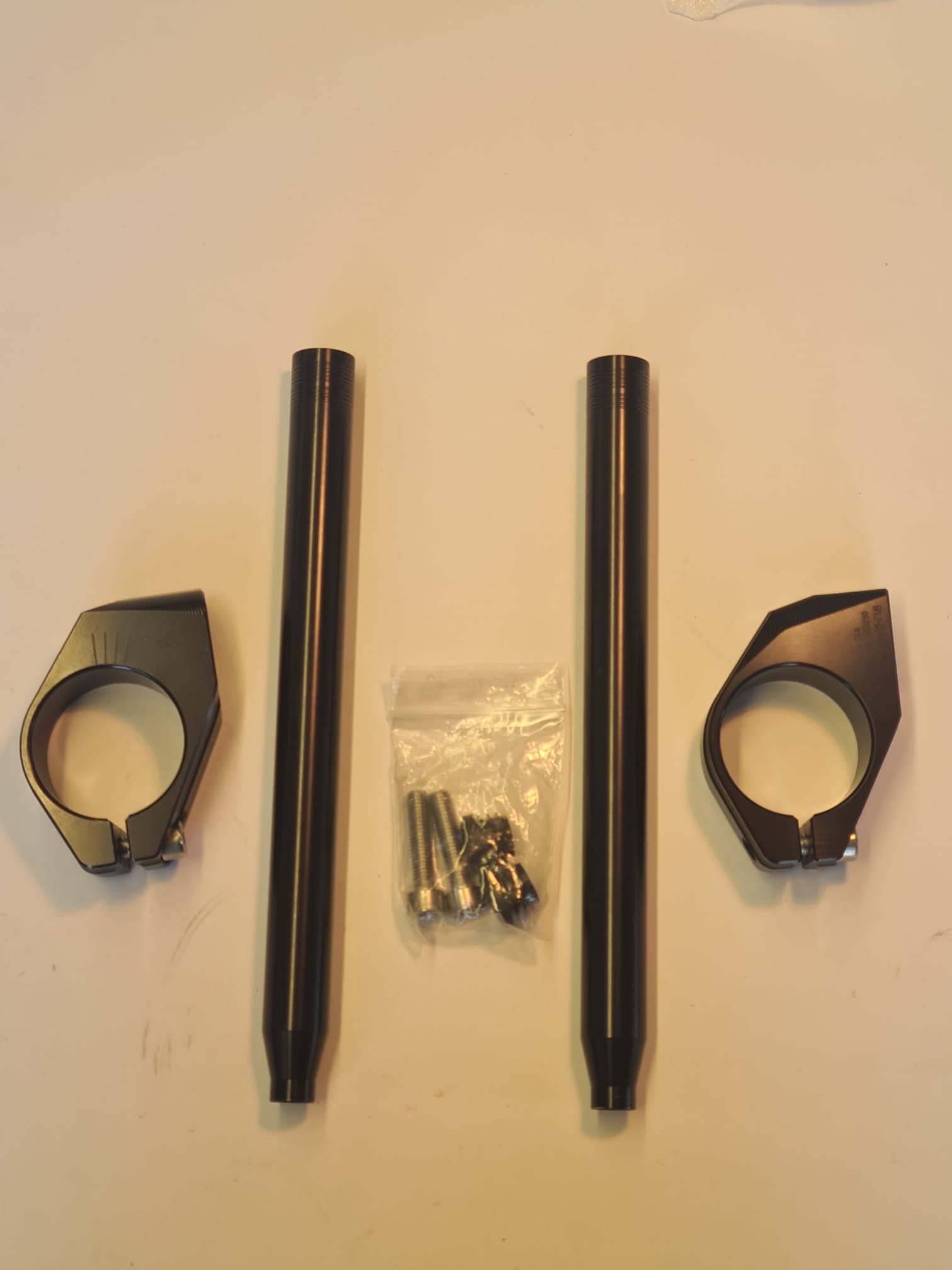 GILLES GP Light 2 Lenker für 50 mm Gabel schwarz