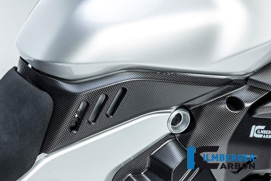Cubierta de carbono Ilmberger bajo el depósito de gasolina lado derecho para Ducati Diavel V4 2023-, mate