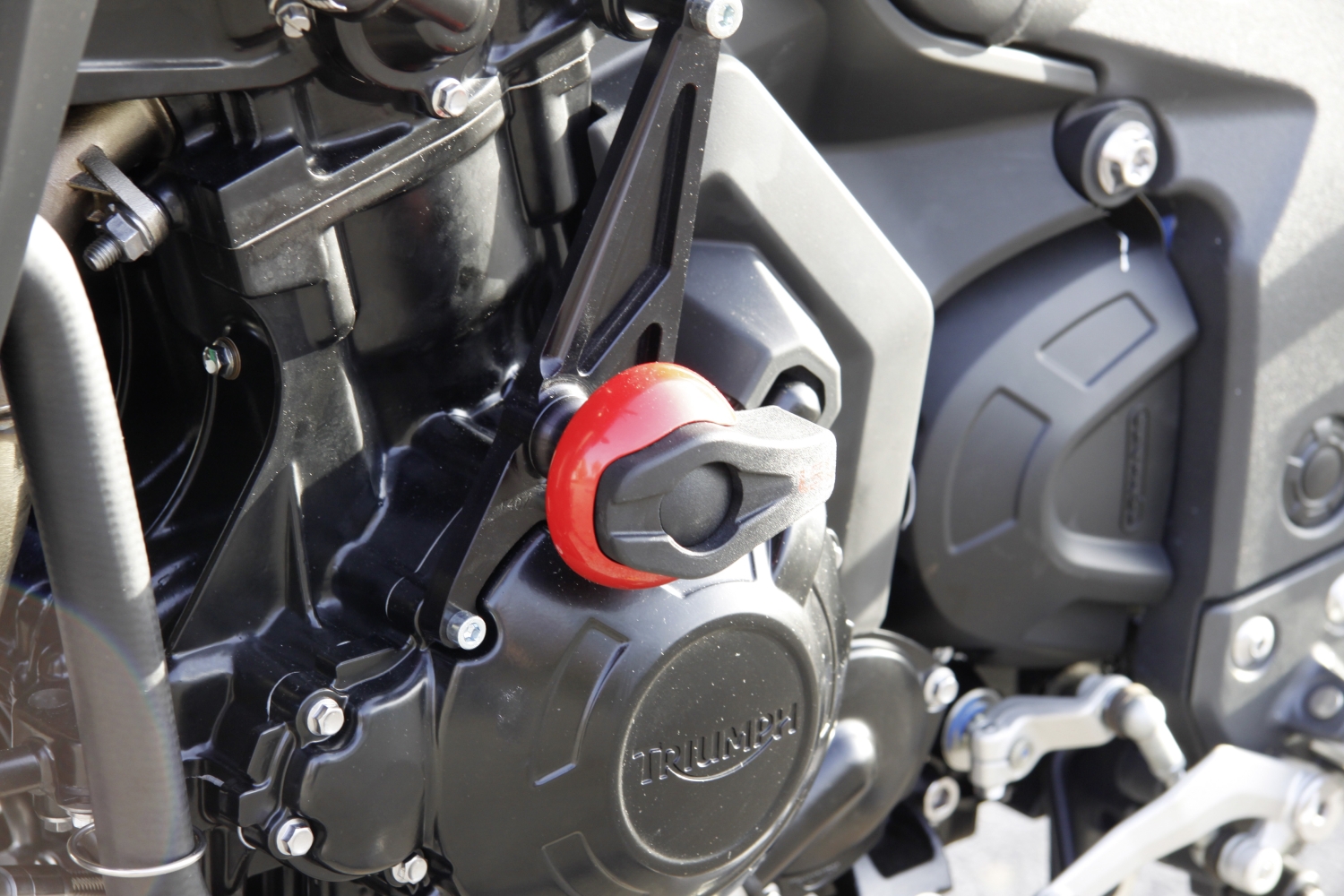 Kit de montaje de protectores anticaída LSL para Triumph Speed Triple/Tiger 1050, 2012-, negro